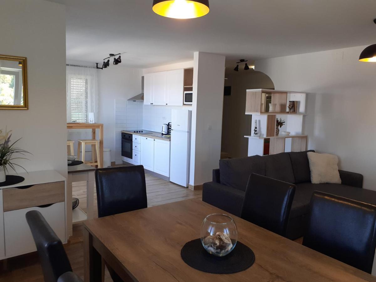 Apartament Apartman Jasa Primošten Zewnętrze zdjęcie