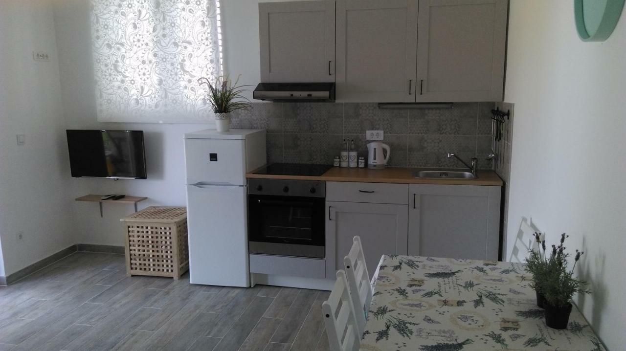 Apartament Apartman Jasa Primošten Zewnętrze zdjęcie